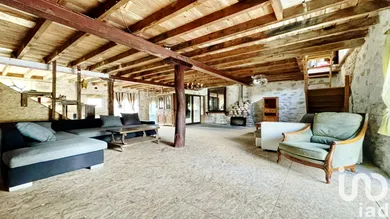 House in Autry (08250)