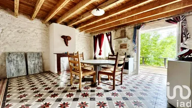 House at Autry (08250)