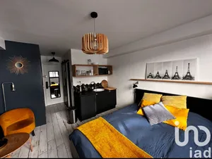 Apartment at Paris (75018)