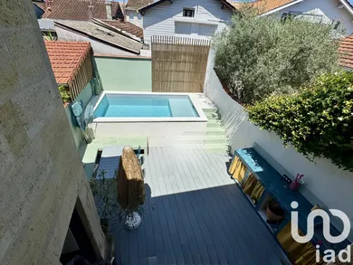 Townhouse at Bordeaux (33100)