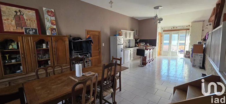 Appartement 6 pièces 214 m² · à Renwez · 213,9 m² · 140 000 €