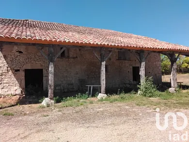 Ferme à Belmont-Sainte-Foi (46230)