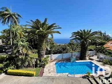 Maison à Saint-Denis (97417)