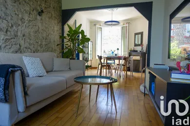 Townhouse at Noisy-le-Sec (93130)