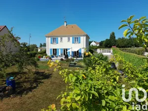 House in Varennes-Jarcy (91480)