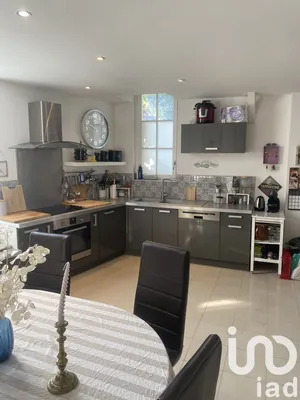 Triplex à Troyes (10000)