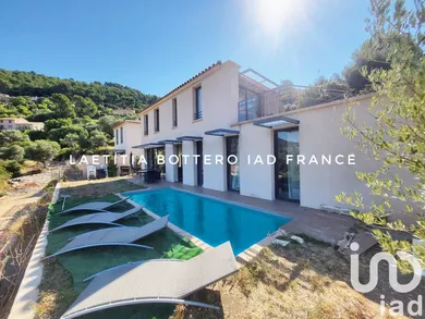 House in Ollioules (83190)