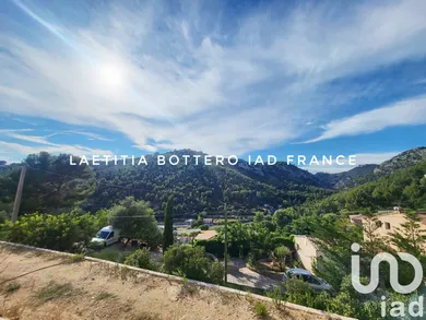 House in Ollioules (83190)
