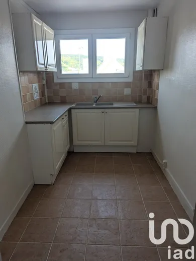 Apartment in Elbeuf (76500)