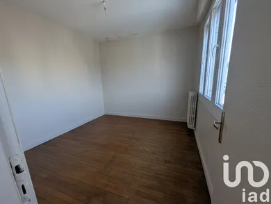 Apartment in Elbeuf (76500)