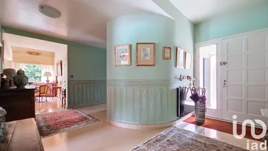 Architectural house in Marcilly-sur-Seine (51260)