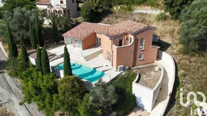 Maison d'architecte à Mougins (06250)