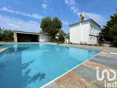 Maison de campagne à Ordonnac (33340)