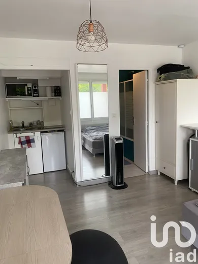 Studio at Sainte-Savine (10300)