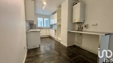 Apartment in Arcueil (94110)