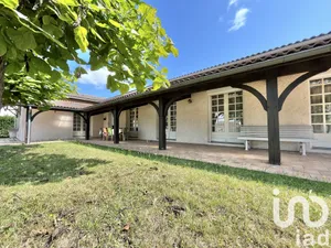 House at Saint-Loubès (33450)