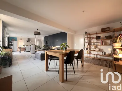 Longere at Loire-Authion (49250)