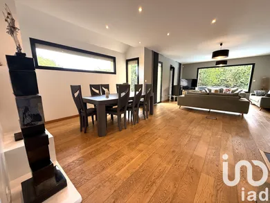 House at Cormontreuil (51350)