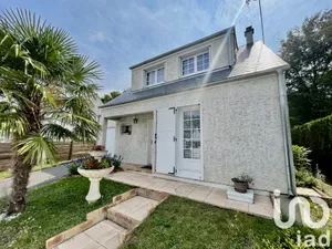 Maison à Moncourt-Fromonville (77140)