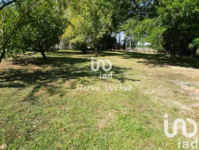 Terrain à bâtir à Polliat (01310)