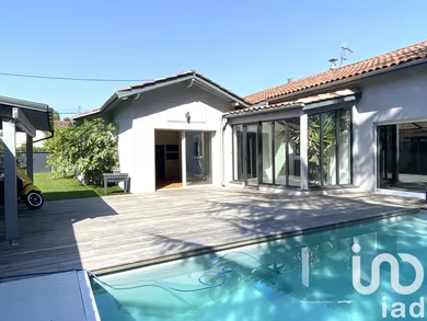 House in Pessac (33600)