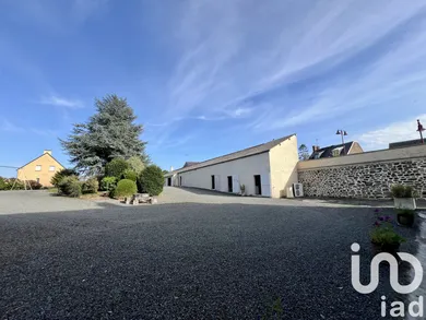 Maison à Saint-Sauveur-Villages (50490)