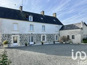 Maison à Saint-Sauveur-Villages (50490)