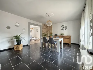Apartment in Aubenas (07200)
