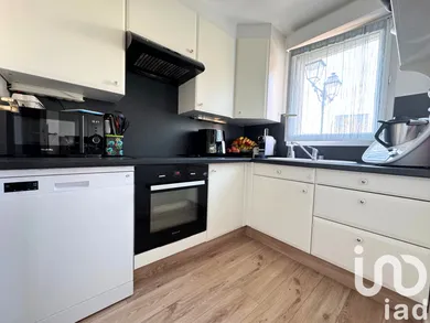Apartment in Trappes (78190)