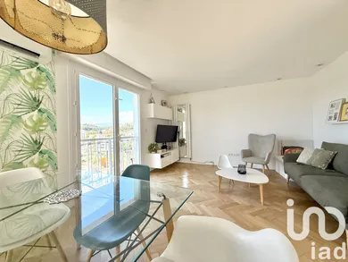 Appartement à Cagnes-sur-Mer (06800)
