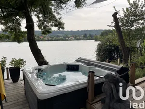 Domaine à Albigny-sur-Saône (69250)