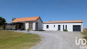 Maison à Breuil-Magné (17870)