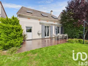 House at La Queue-en-Brie (94510)
