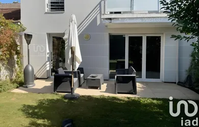 Apartment at La Courneuve (93120)