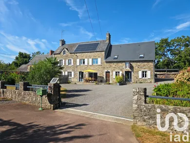 Maison à Bricqueville-la-Blouette (50200)