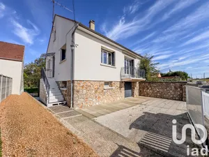 House at Écrosnes (28320)