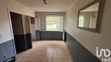 Studio à Corbeil-Essonnes (91100)