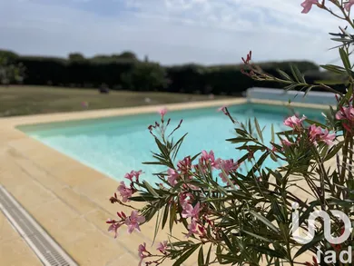 Maison à Semussac (17120)