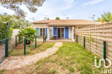 Appartement à Les Saintes-Maries-de-la-Mer (13460)