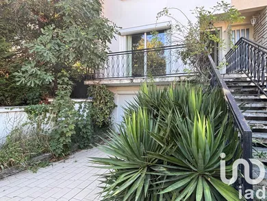 Traditional house at Villemomble (93250)