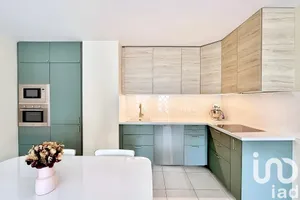 Apartment at Thiais (94320)