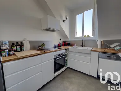 Apartment at Versailles (78000)