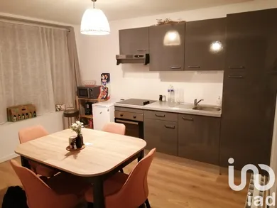 Apartment at Vire (14500)