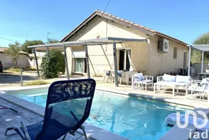 Traditional house at Beaucaire (30300)