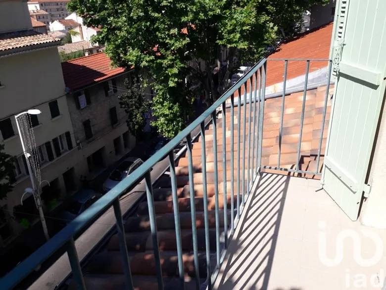 Appartement 1 pièce 27 m² · à Toulon · 27 m² · 85 000 €