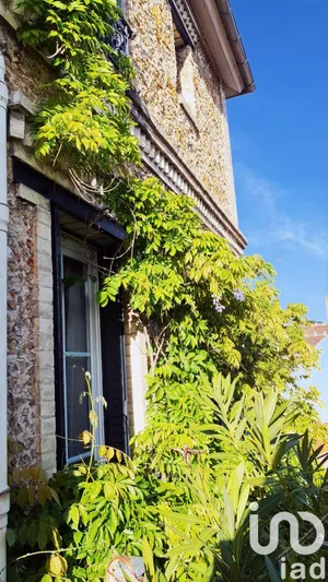House at Bourg-la-Reine (92340)