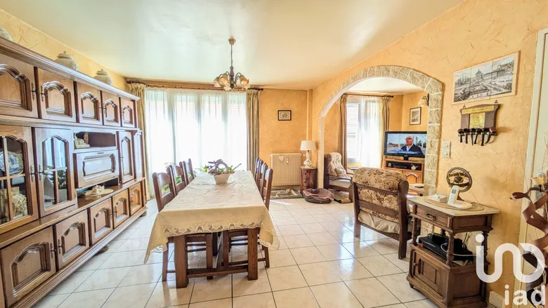 Appartement 5 pièces 94 m² · à Givet · 94 m² · 79 500 €