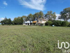 Ferme à Bollène (84500)