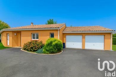 House at Saint-Jory (31790)