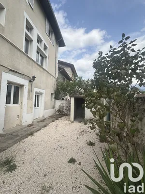 Maison de village à Saint-Nazaire-les-Eymes (38330)